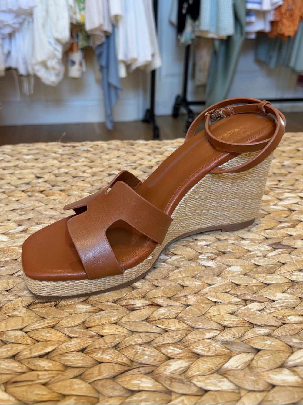 Delphinia Tan Wedge Sandals |BILLINI